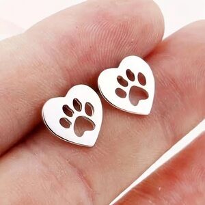 Stainless steel heart paw, print stud earrings